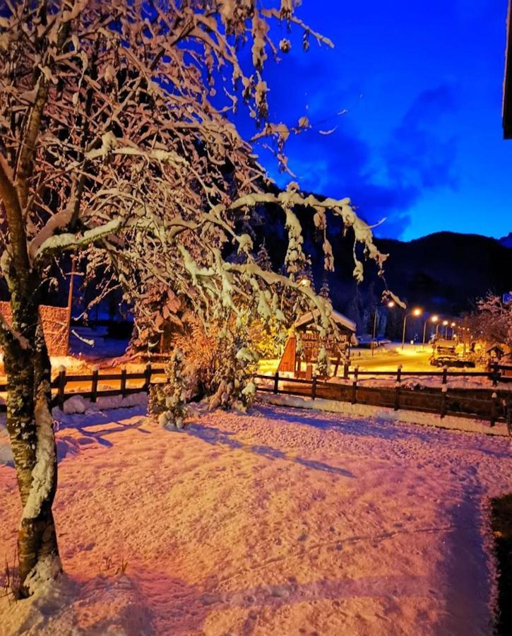 Hotel Rosalpina Rocca Pietore Kültér fotó