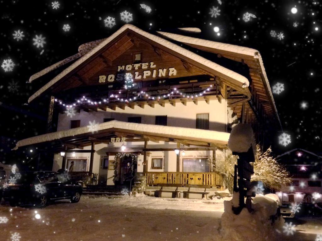 Hotel Rosalpina Rocca Pietore Kültér fotó