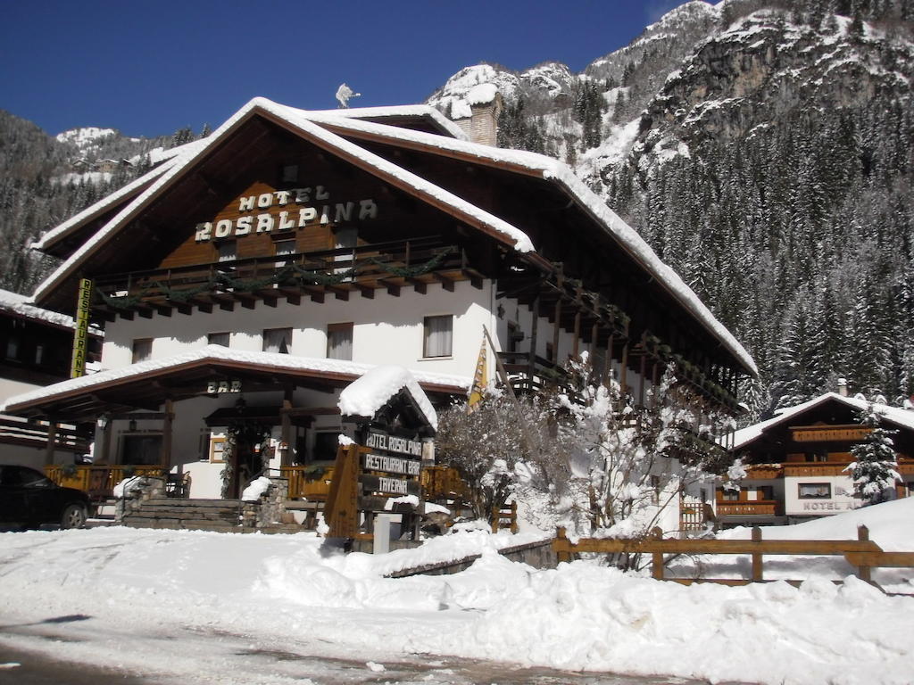 Hotel Rosalpina Rocca Pietore Kültér fotó