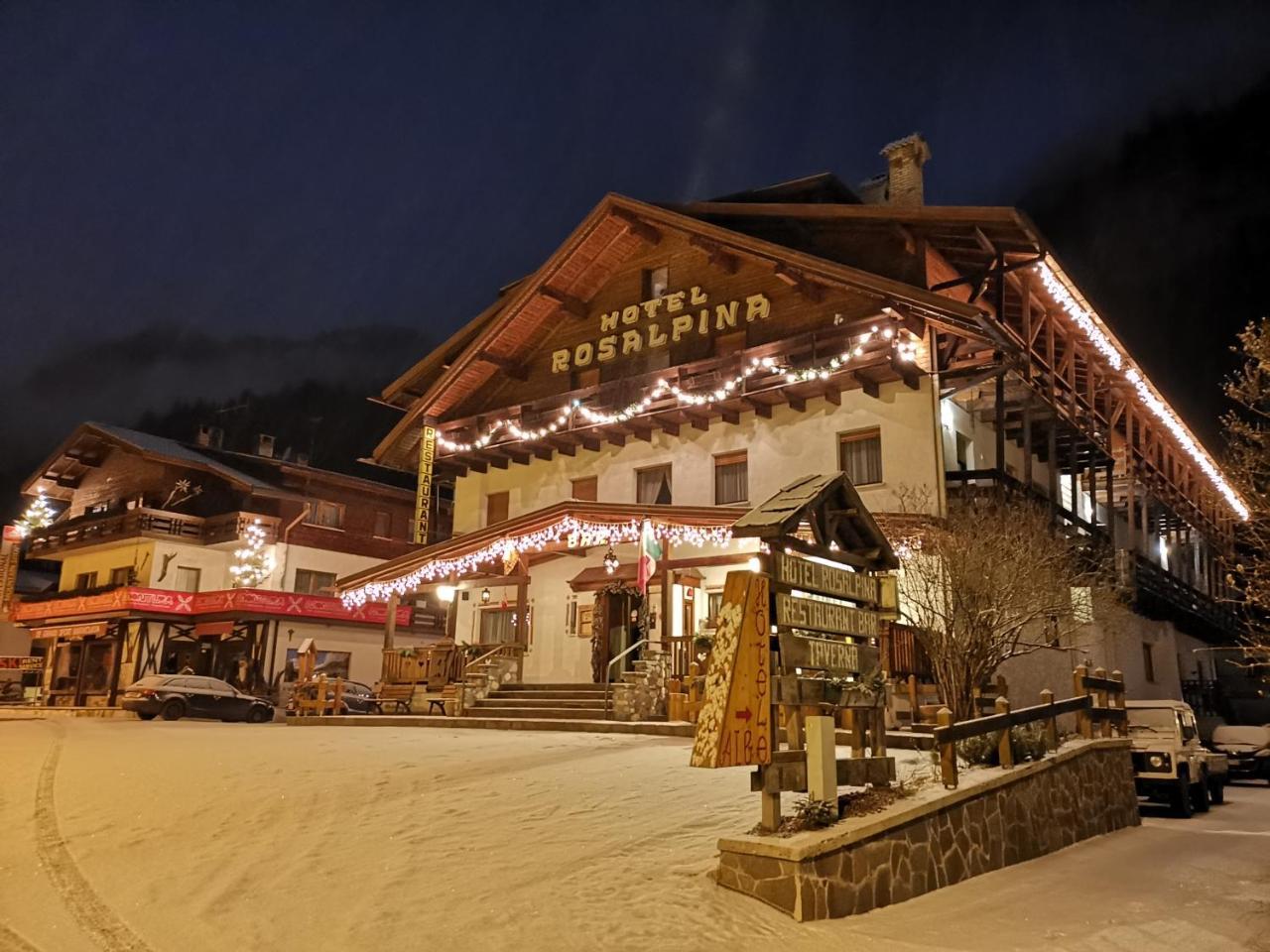 Hotel Rosalpina Rocca Pietore Kültér fotó